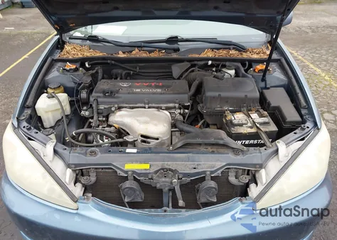 2004 Toyota Camry Le from USA, damaged, VIN 4T1BE32KX4U836127